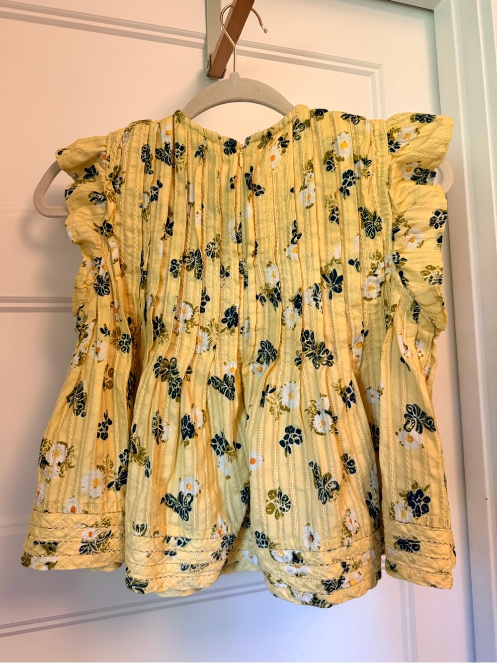 Pilcro Yellow Floral Pleated Ruffle Sleeve Blouse - Picture 2 of 4
